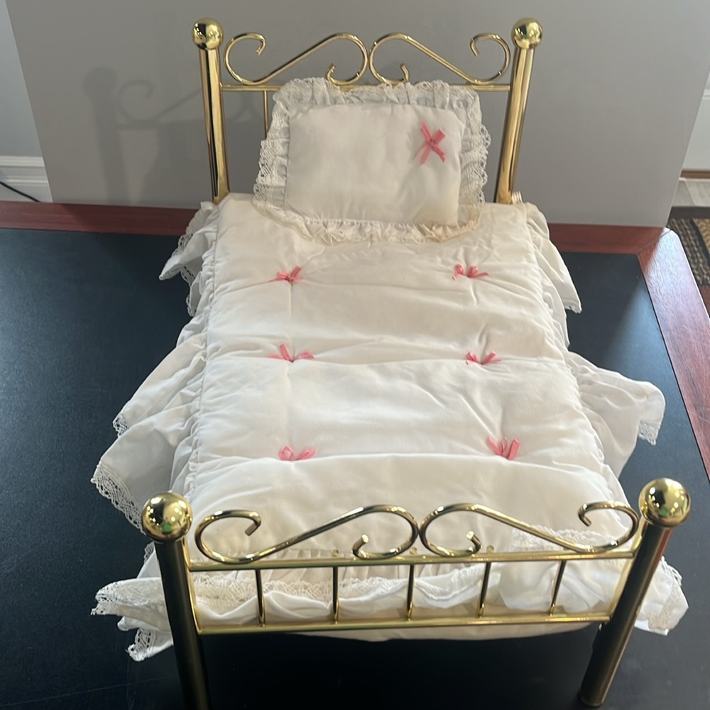 American Girl Samantha Bed Set